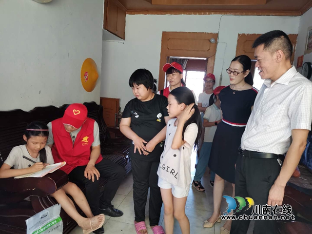瀘縣：助殘日，志愿者黃蓉一家這樣度過(圖2)