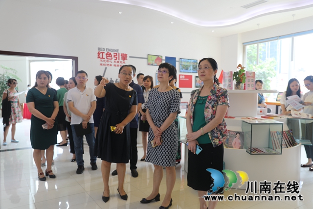 四川省婦聯(lián)到瀘州市江陽區(qū)華陽街道視察調(diào)研(圖4)