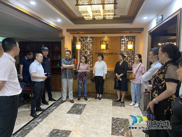 江陽區(qū)工商聯(lián)：會員互訪，走進酒企(圖3)