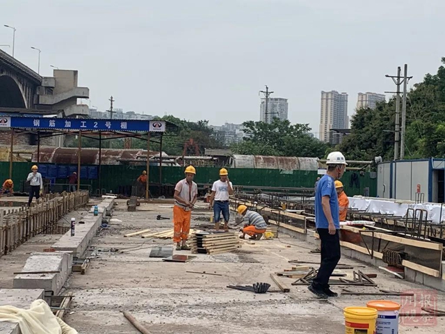 7月將全封閉！瀘州長江大橋加固、瘦身、升級(jí)……你有啥建議快來提！(圖1)