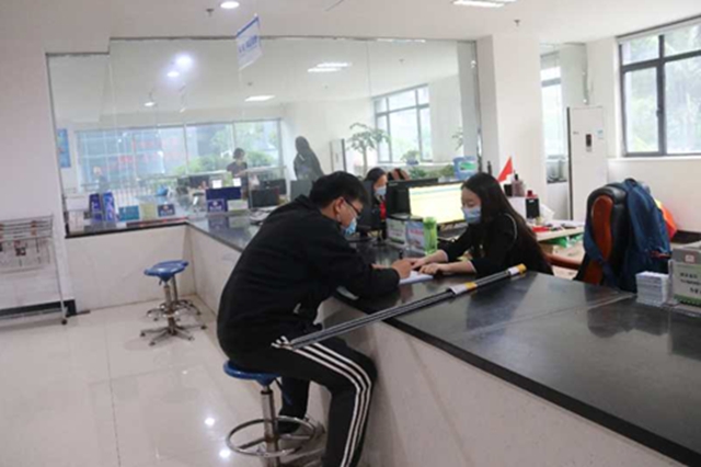 減免25.9萬！瀘州市市場監(jiān)管局為建筑行業(yè)復(fù)工復(fù)產(chǎn)提供續(xù)航動力