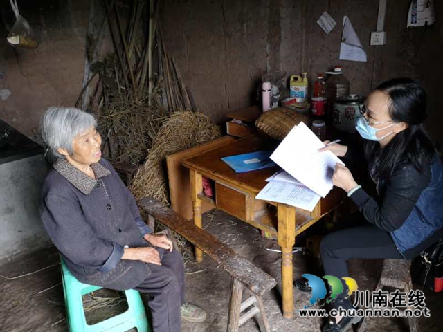 瀘縣市場監(jiān)督管理局開展脫貧攻堅掛牌督戰(zhàn)交叉檢查(圖3)