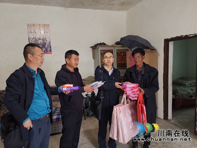 再走援彝路 幫扶話深情！瀘州十八中赴涼山州普格縣精準援彝(圖2)