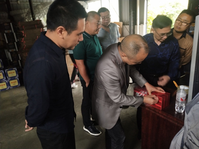 合江發(fā)現(xiàn)涉嫌侵犯瀘州老窖注冊(cè)商標(biāo)專用權(quán)案
