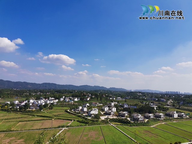 瀘縣喻寺鎮(zhèn)譚壩村：駐村工作隊不簡單? 敢叫貧困村變成美鄉(xiāng)村(圖1)