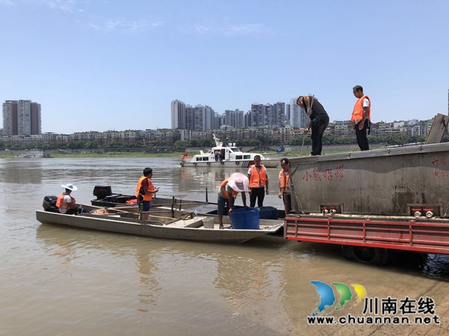 合江：抓好增殖放流工作，助推水域生態(tài)建設(shè)