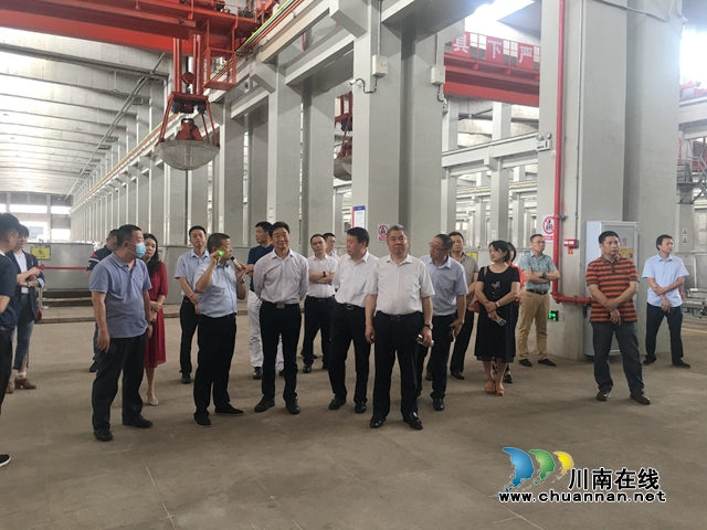 重慶市工商聯(lián)企業(yè)考察團(tuán)深入考察江陽(yáng)區(qū)招商環(huán)境(圖4)