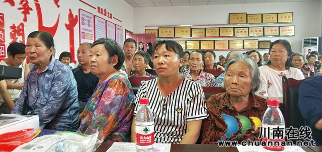 瀘縣海潮鎮(zhèn)：健康服務滿家園 關心關愛暖民心(圖2)