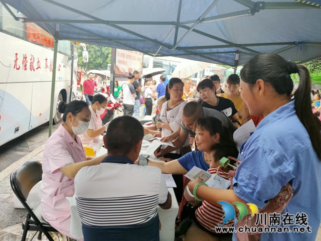 龍馬潭區(qū)羅漢街道組織開展無償獻(xiàn)血活動(dòng)