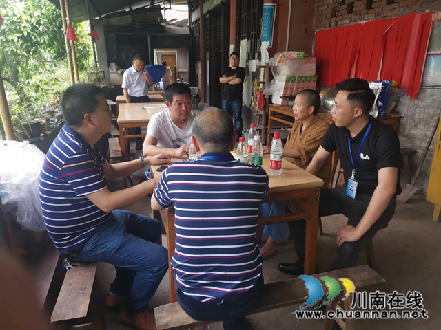 江陽區(qū)茜草街道到漏洞子觀音閣排查安全隱患