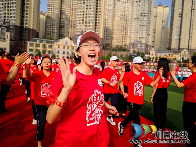 瀘州十二中舉行中考誓師大會(huì)(圖5)