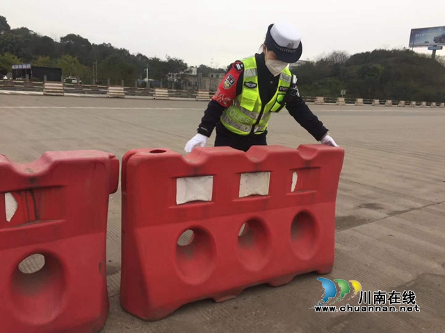 ?女交警大隊(duì)長唐娟娟的警察故事：用無悔青春在高速上書寫韶華(圖11)