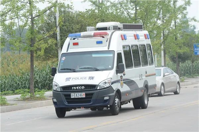 江陽法院巡回審判：林地里走來“親切法官”！(圖12)