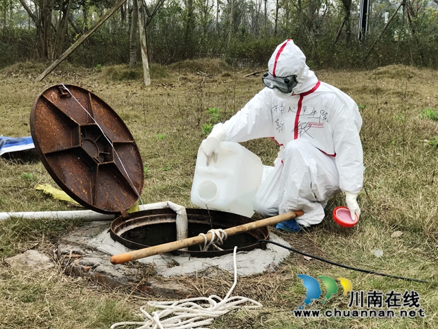 龍馬潭胡市中心衛(wèi)生院“逆行者”斯敏：挑戰(zhàn)不可能的“小個(gè)子大能量醫(yī)生”(圖6)