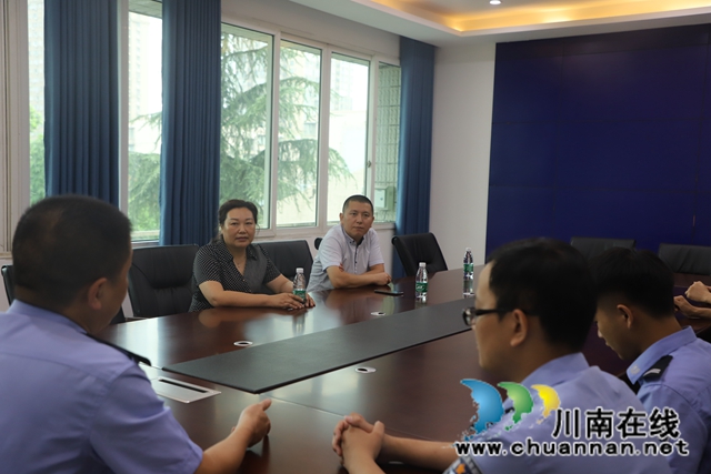 瀘縣玉蟾街道持續(xù)開展八·一建軍節(jié)走訪慰問活動(dòng)(圖2)