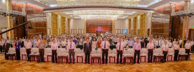 600余人現(xiàn)場道賀、70余萬人在線觀看，共慶西南醫(yī)大附院70周年！(圖9)