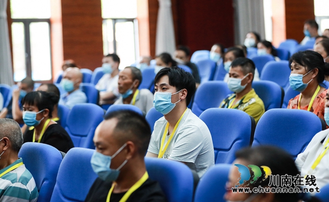 18人涉黑！十余項(xiàng)罪名！江陽(yáng)法院開(kāi)庭審理首例黑社會(huì)性質(zhì)犯罪案件(圖13)