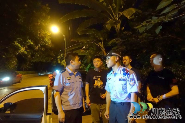 瀘州：快速集結上前線 警盾突擊隊戰(zhàn)洪峰守家園(圖29)