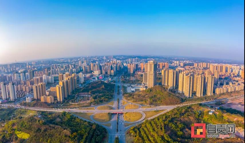 這些服務(wù)業(yè)，撐起自貢人的吃穿行、游購?qiáng)剩?圖1)