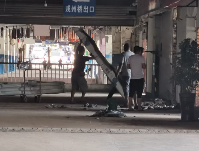 給力！宜賓將對(duì)濱江路這些商家免租金(圖3)