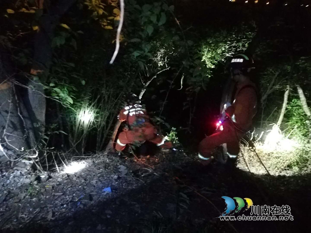 瀘州一男子酒后走路遇險 跌落山坡被困“密林”