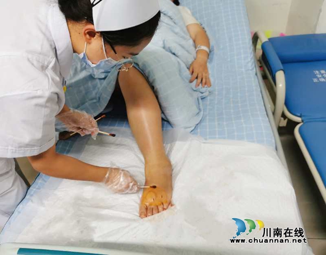驚險(xiǎn)！懷孕15周，古藺一年輕孕婦被毒蛇偷襲