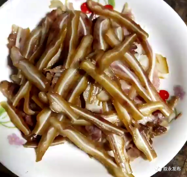 家·香丨豆湯面、蔥蔥卷、燒耳肉、麻辣豆腐干兒······你愛哪一種敘永味道？(圖7)