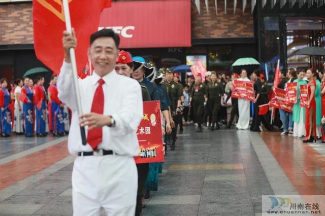 連續(xù)四天、近1000人參演！瀘州職工排舞藝術(shù)周火熱進(jìn)行中！(圖3)