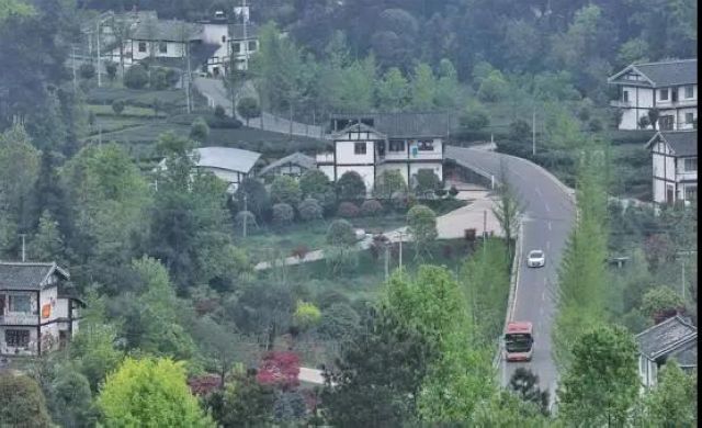 為何農村實行“一戶一宅”，城市可以“一戶多宅”？