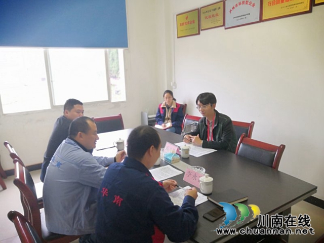 智力助小康，四川省專家服務(wù)團(tuán)走進(jìn)合江(圖1)