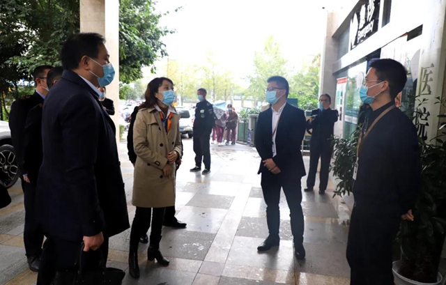 省衛(wèi)健委調(diào)研組高度肯定瀘州福欣醫(yī)院工作！(圖1)