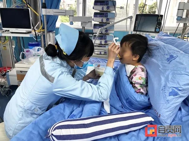 揪心！自貢一幼童竟誤食一整瓶藥