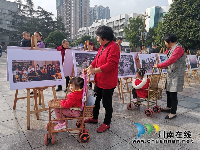 瀘縣舉辦2020年“決戰(zhàn)脫貧堅(jiān)、決勝全面小康”美術(shù)、書法、攝影展(圖2)