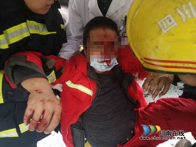 瀘州一輛公交車與貨車相撞 導致多人受傷(圖8)