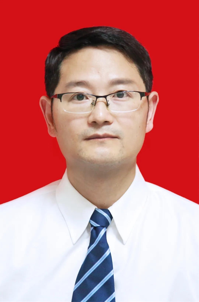 祝賀！瀘州市人民醫(yī)院四位專家入選酒城英才名單