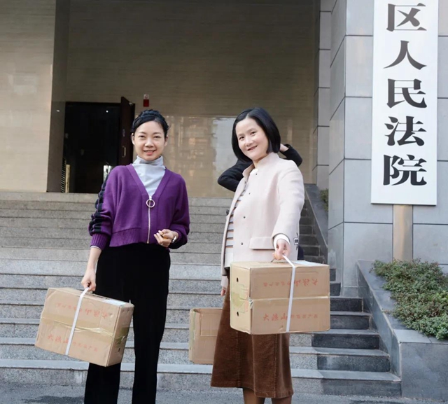蘋果樹里結(jié)出彝族老鄉(xiāng)對(duì)美好生活的新期待！(圖40)