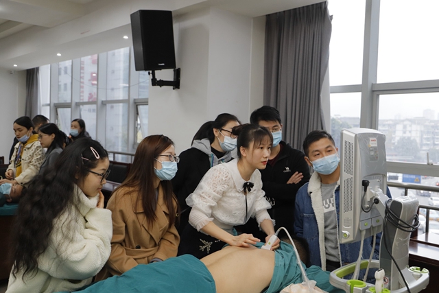 重磅！又一國家級基地落戶西南醫(yī)大中醫(yī)院(圖33)