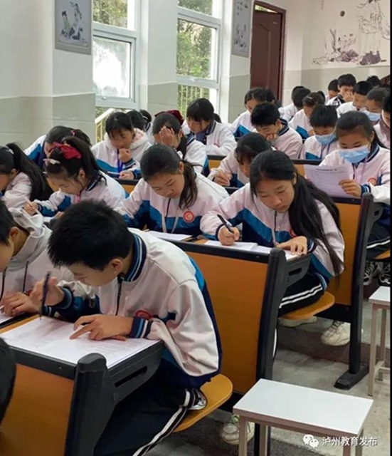 保護自己，快樂成長｜瀘州市開展青少年預(yù)防性侵教育“花朵計劃”公益宣講(圖14)