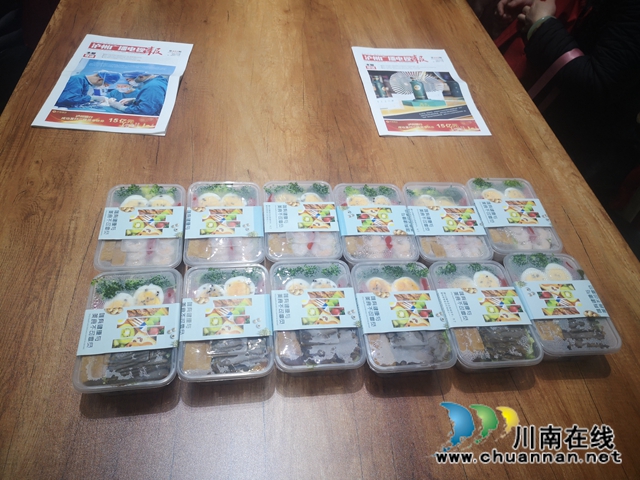 【助學(xué)連線】11月28日：一件小事引發(fā)的大愛！(圖10)