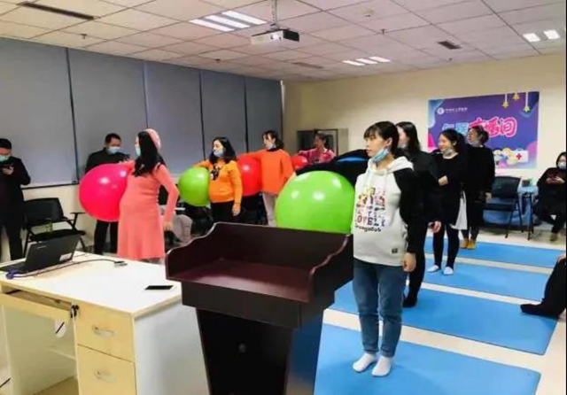 孕媽快來！專家免費(fèi)講解母乳喂養(yǎng)、產(chǎn)后康復(fù)，名額有限，搶課要快！(圖2)