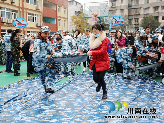 龍馬潭這個幼兒園的“軍事親子運動會”，真嗨！(圖9)