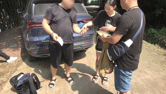 瀘州女毒販，在男廁等“花式地點(diǎn)”毒品交易……(圖8)