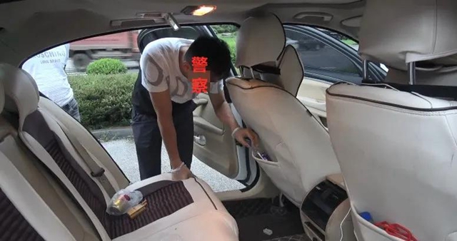 瀘州女毒販，在男廁等“花式地點(diǎn)”毒品交易……(圖7)