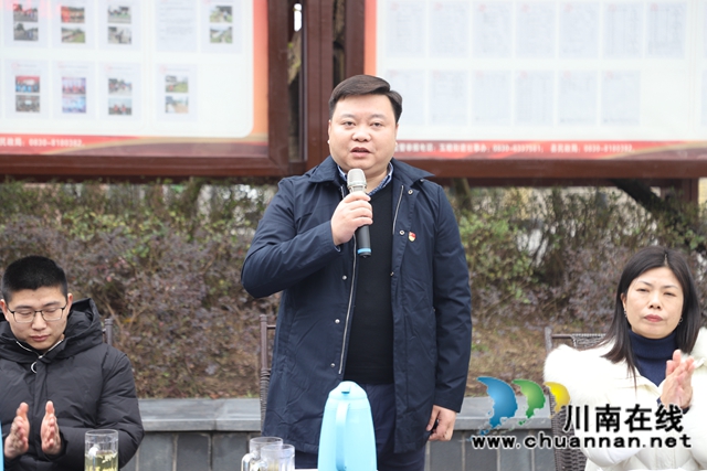 瀘縣玉蟾街道召開“陽光問廉”院壩會(圖10)