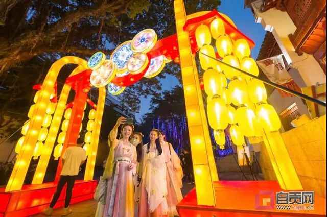 @在廣東的自貢人，深圳也可以看自貢燈會(huì)啦！(圖3)