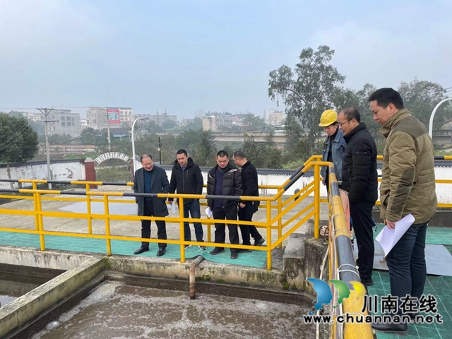 瀘州市、瀘縣生態(tài)環(huán)境局聯(lián)合重慶永川區(qū)綜合行政執(zhí)法局到百和鎮(zhèn)督導(dǎo)安全環(huán)保工作