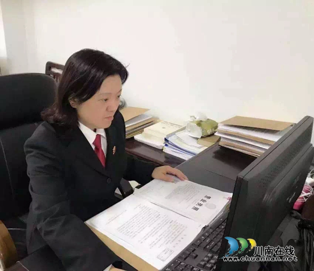 吳霞：心底無私無地寬，書寫人民法官的精彩人生