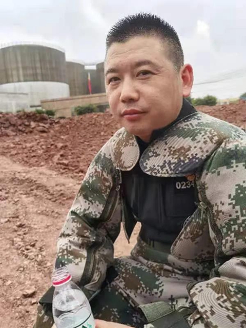 龍馬潭一工地挖出炸彈1000余枚！瀘州人也擁有“拆彈專家”(圖15)