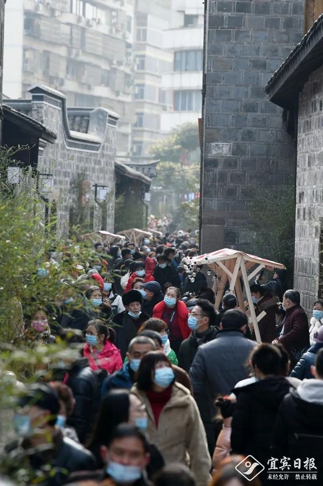 讓古街喚醒記憶！宜賓百年冠英街正式開放(圖1)