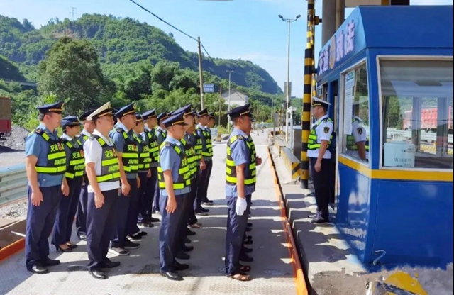 瀘州市交通運輸局獲一“全國優(yōu)秀”殊榮！(圖2)